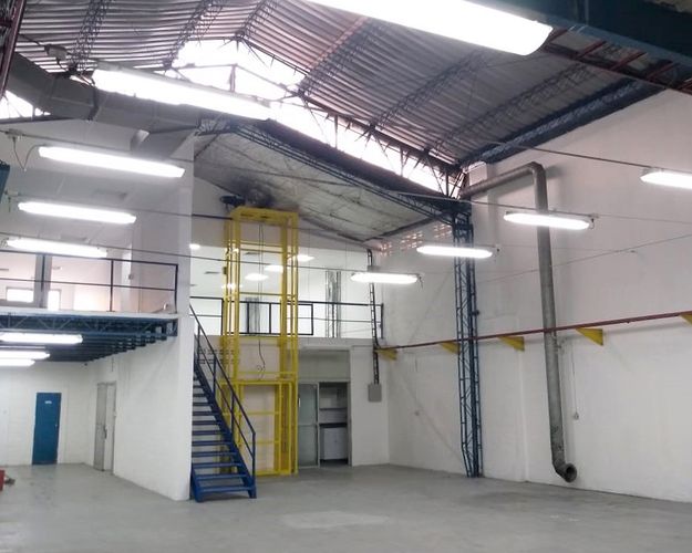 Bodega en arriendo en Guayaquil, Medellín, 620 m² · foto 3 de 12