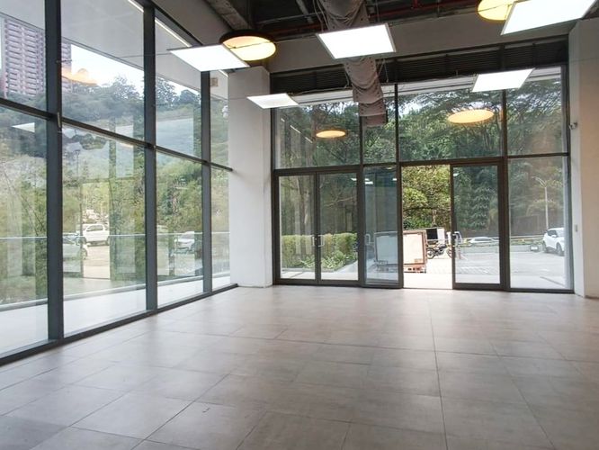Local en arriendo en Castropol, Medellín, 85 m² · foto 6 de 14