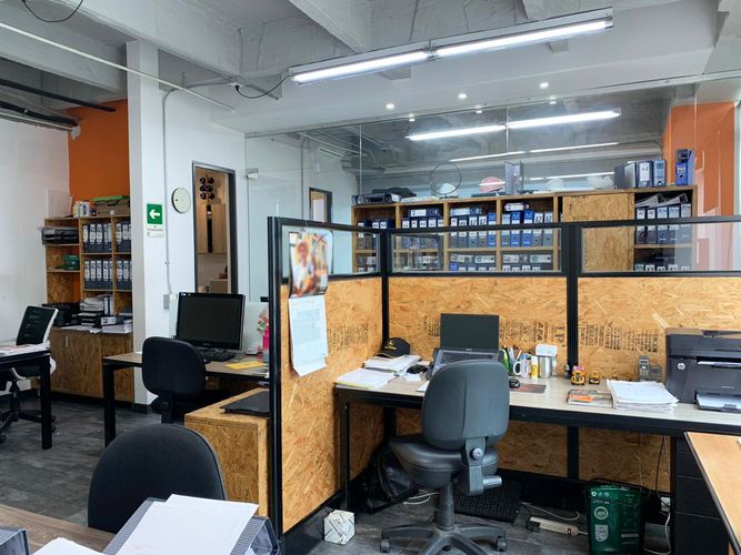 Oficina en arriendo en Manila, Medellín, 70 m² · foto 3 de 7