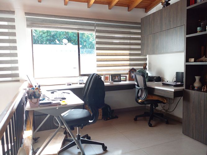 Casa de 3 alcobas en venta en San Lucas, Medellín, 165 m² · foto 9 de 20