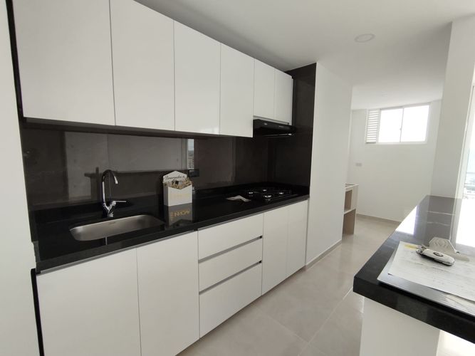 Apartamento de 3 alcobas en arriendo en San Francisco, Bucaramanga, 89 m² · foto 3 de 24