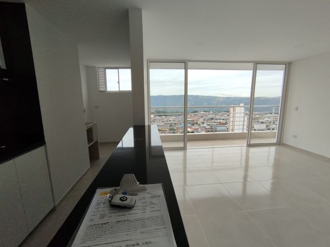 Apartamento de 3 alcobas en arriendo en San Francisco, Bucaramanga, 89 m² · foto 9 de 24