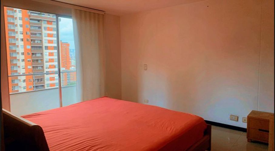 Apartamento de 3 alcobas en venta en Castropol, Medellín, 108 m² · foto 17 de 24