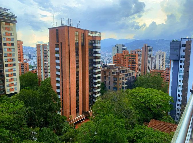 Apartamento de 3 alcobas en venta en Castropol, Medellín, 108 m² · foto 19 de 24