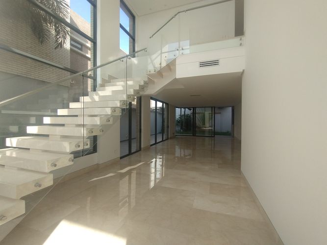 Casa de 4 alcobas en venta en Villa Campestre, Barranquilla, 354 m² · foto 2 de 21