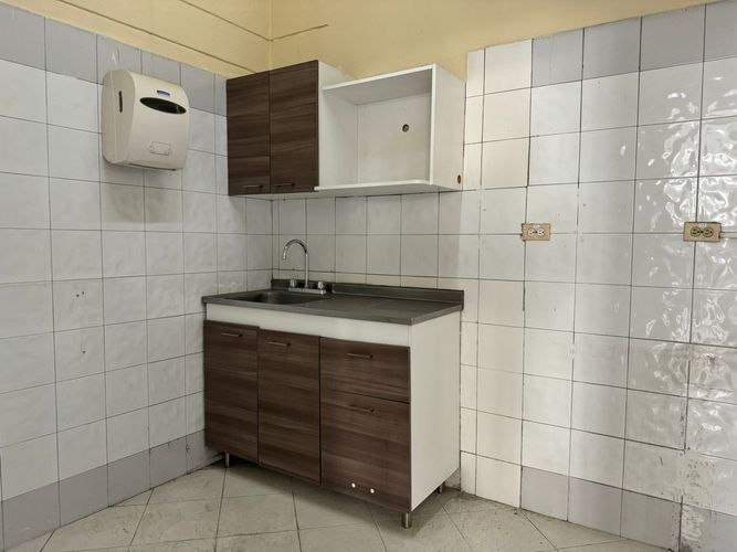 Local en arriendo en San Diego, Medellín, 1300 m² · foto 5 de 13
