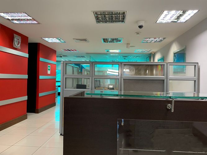 Oficina en venta en La Aguacatala, Medellín, 142 m² · foto 2 de 12