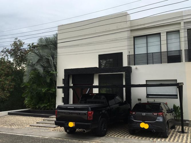 Casa de 4 alcobas en venta en Cn. Lagos Del Peñon, Girardot, 200 m² · foto 9 de 17