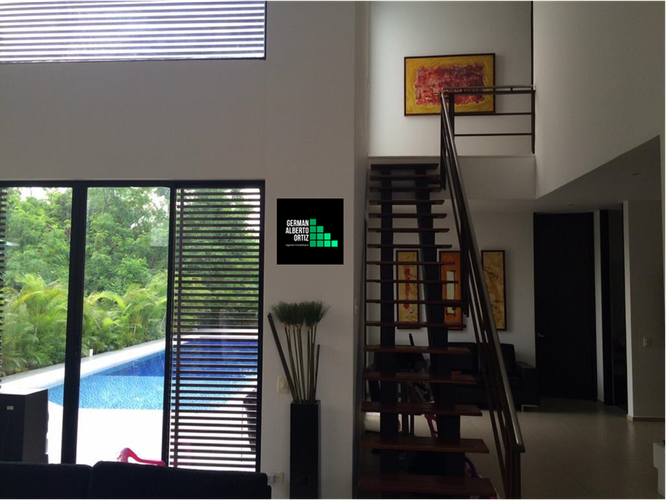Casa de 4 alcobas en venta en Cn. Lagos Del Peñon, Girardot, 200 m² · foto 13 de 17