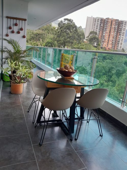 Apartamento de 3 alcobas en venta en Aves Maria, Sabaneta, 113 m² · foto 8 de 24