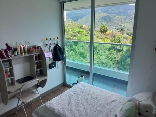Apartamento de 3 alcobas en venta en Aves Maria, Sabaneta, 113 m² · foto 12 de 24