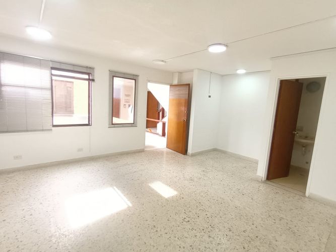 Oficina en venta en San Fernando Nuevo, Cali, 25 m² · foto 14 de 14