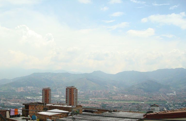 Edificio en venta en Loma Del Indio, Medellín, 390 m² · foto 6 de 8