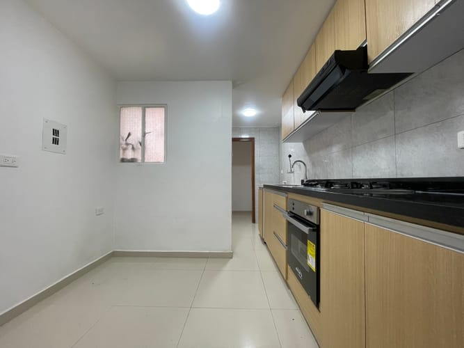 Apartamento de 3 alcobas en arriendo en Las Aguas, Bogotá, 79 m² · foto 3 de 17