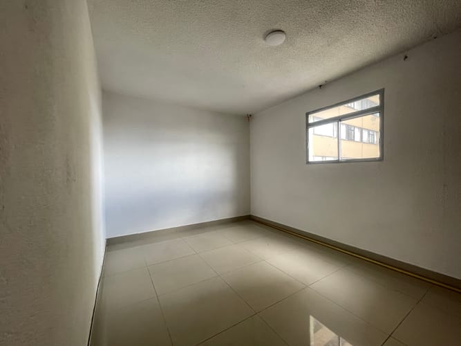 Apartamento de 3 alcobas en arriendo en Las Aguas, Bogotá, 79 m² · foto 13 de 17
