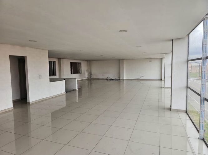 Bodega en arriendo en Novaterra, Mosquera, 1850 m² · foto 13 de 15