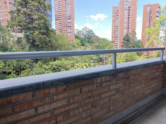 Apartamento de 3 alcobas en arriendo en La Calera, Medellín, 265 m² · foto 20 de 20