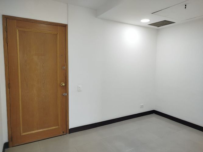 Oficina en arriendo en La Florida, Medellín, 49 m² · foto 10 de 18