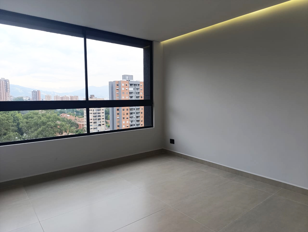 Apartamento en arriendo en El Tesoro, Medellín · foto 13 de 20