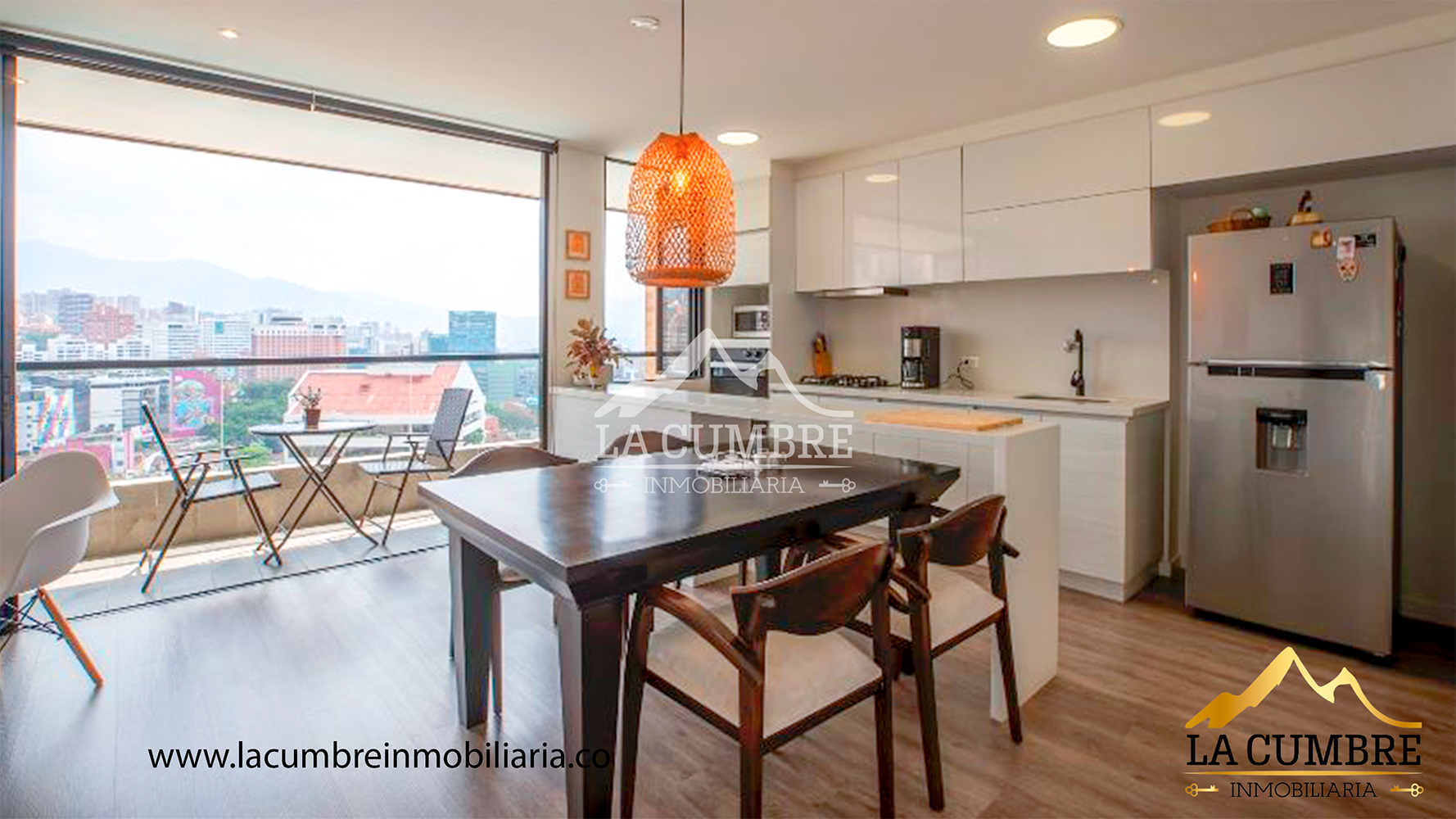 Apartamento en arriendo en Lalinde, Medellín · foto 2 de 13