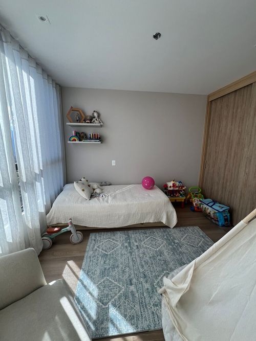 Apartamento en venta en El Poblado, Medellín · foto 6 de 10