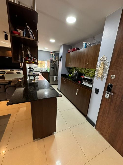Apartamento de 3 alcobas en venta en Castropol, Medellín, 151 m² · foto 6 de 15
