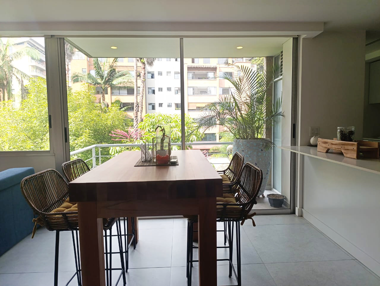 Apartamento en arriendo en Los Balsos No.2, Medellín · foto 8 de 19