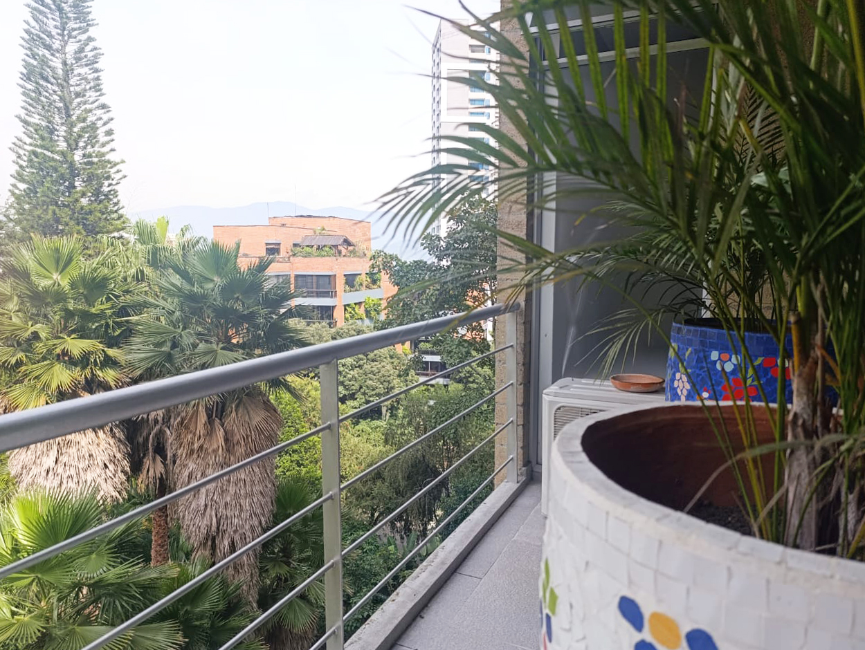 Apartamento en arriendo en Los Balsos No.2, Medellín · foto 18 de 19