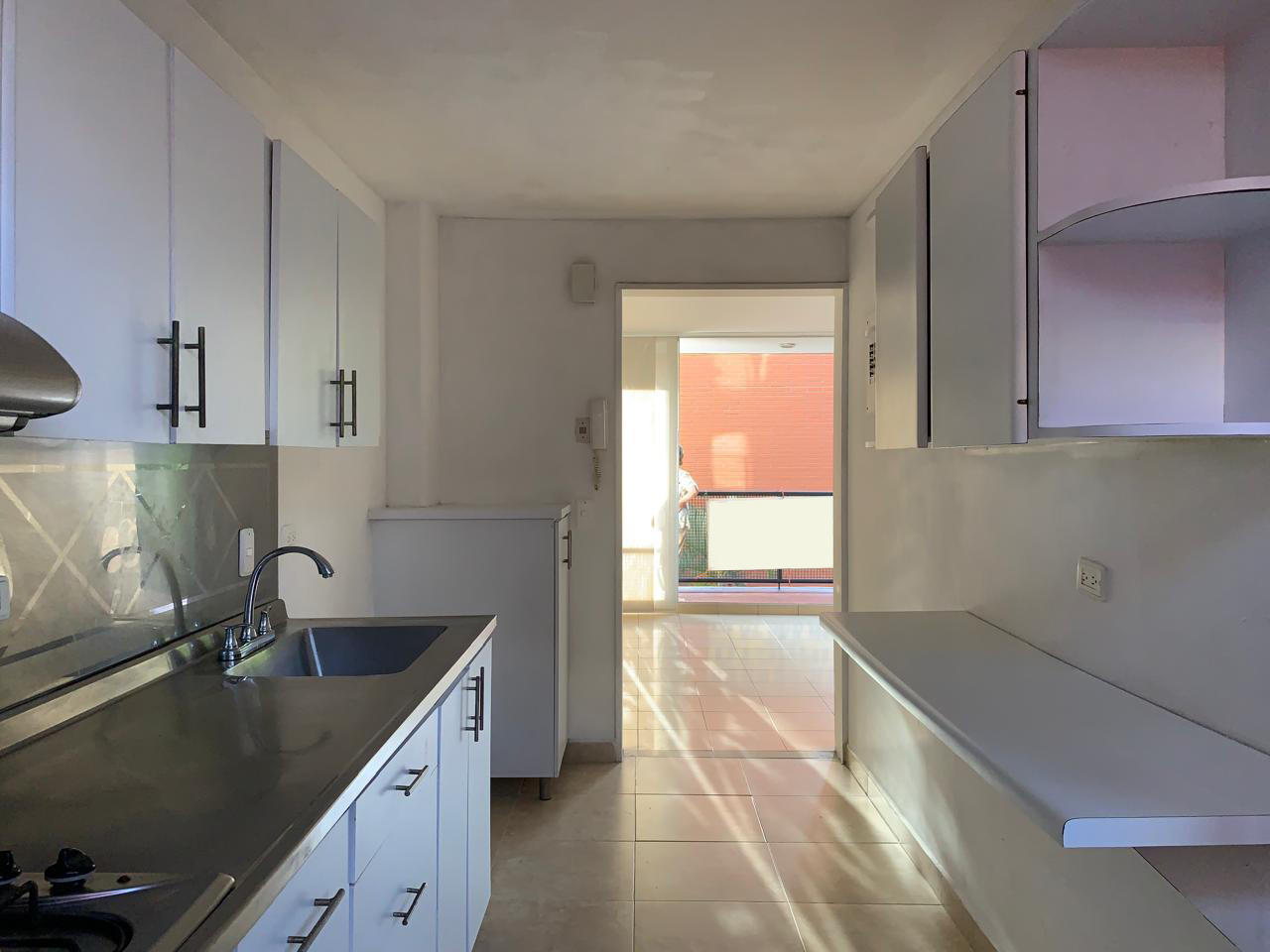 Apartamento en venta en Alejandria, Medellín · foto 6 de 16