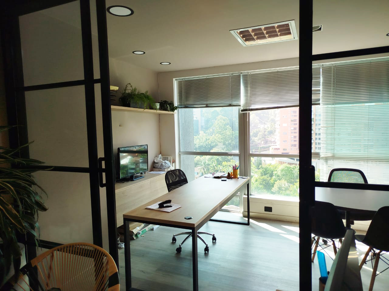 -1BR Office in El tesoro (41 m²) for Sale - 2
