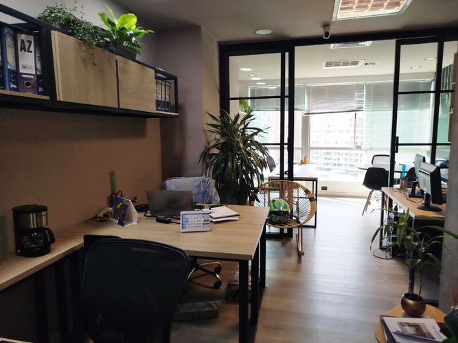 Oficina en venta en El Tesoro, Medellín, 41 m² · foto 5 de 15