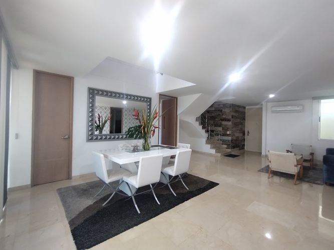 Apartamento de 4 alcobas en venta en Conjunto Residencial El Encanto, Barranquilla, 213 m² · foto 4 de 19