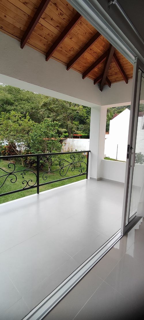Casa de 3 alcobas en venta en La Españolita, Piedecuesta · foto 9 de 24