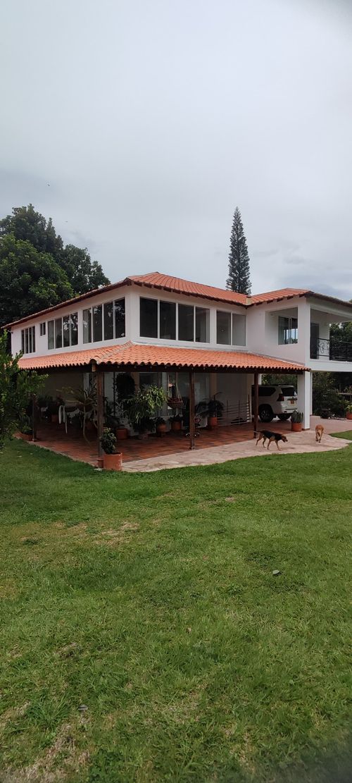 Casa de 3 alcobas en venta en La Españolita, Piedecuesta · foto 17 de 24