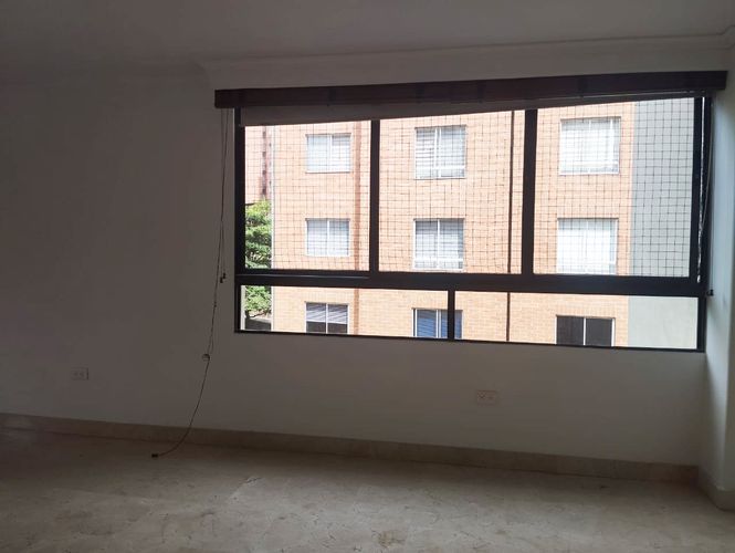 Apartamento de 2 alcobas en arriendo en Asomadera No.2, Medellín, 150 m² · foto 10 de 17