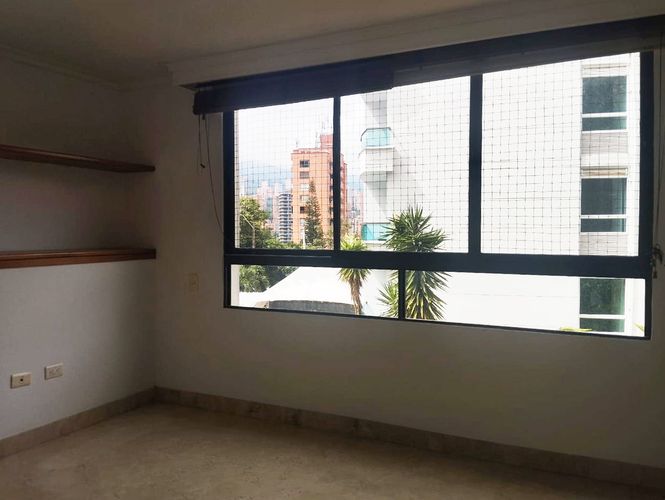 Apartamento de 2 alcobas en arriendo en Asomadera No.2, Medellín, 150 m² · foto 12 de 17