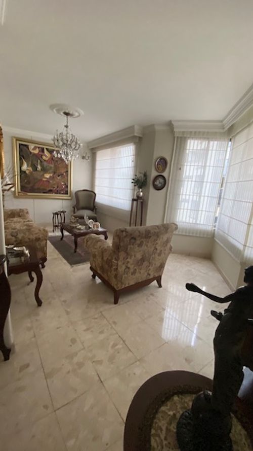 Apartamento de 5 alcobas en venta en Cabecera Del Llano, Bucaramanga, 185 m² · foto 3 de 24