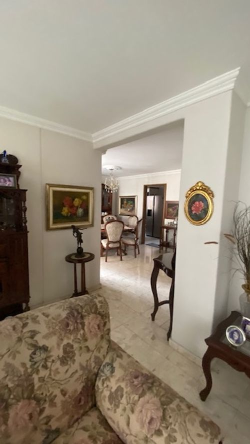 Apartamento de 5 alcobas en venta en Cabecera Del Llano, Bucaramanga, 185 m² · foto 5 de 24