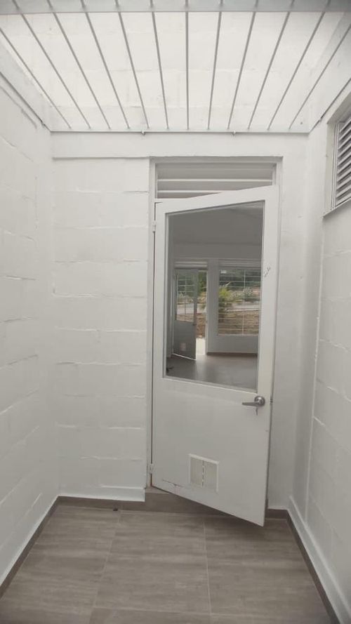 Local en arriendo en Ricaurte, 20 m² · foto 4 de 6