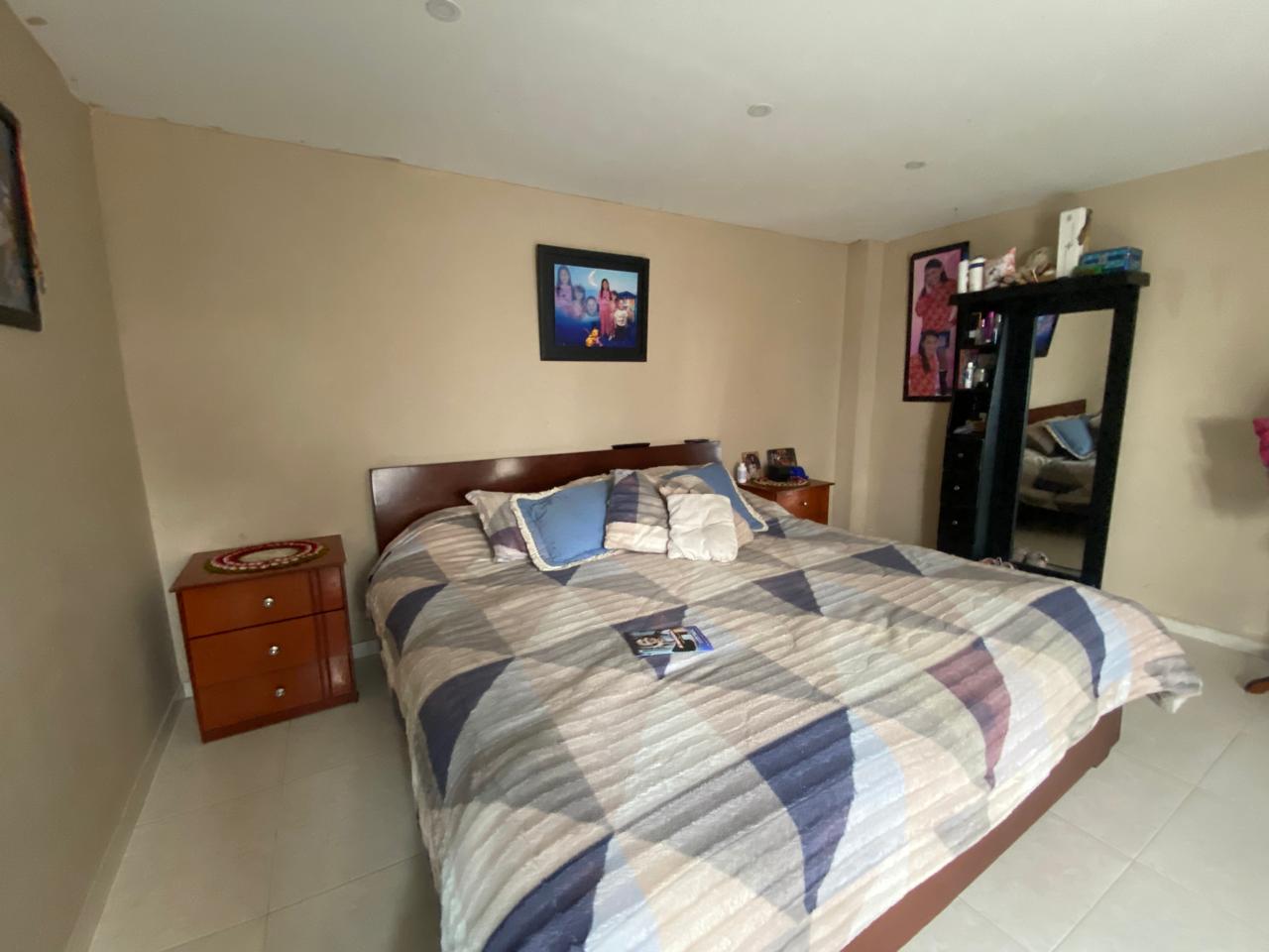 Casa en venta en Engativá, Bogotá · foto 5 de 24
