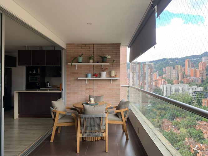 Apartamento de 2 alcobas en arriendo en El Poblado, Medellín, 163 m² · foto 18 de 18