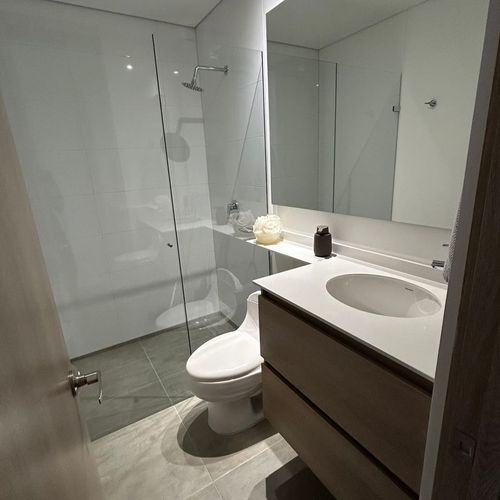 Apartamento en venta en El Poblado, Medellín · foto 7 de 7