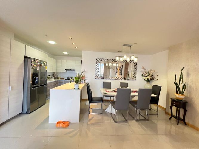 Apartamento de 3 alcobas en venta en Castropol, Medellín, 127 m² · foto 4 de 11