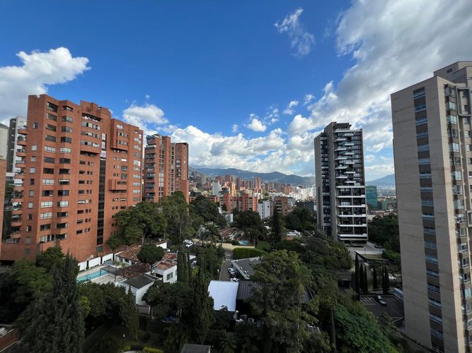 Apartamento de 3 alcobas en venta en Castropol, Medellín, 127 m² · foto 11 de 11
