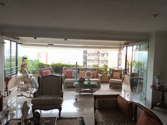 Apartamento de 4 alcobas en venta en Jardin, Bucaramanga, 240 m² · foto 4 de 24