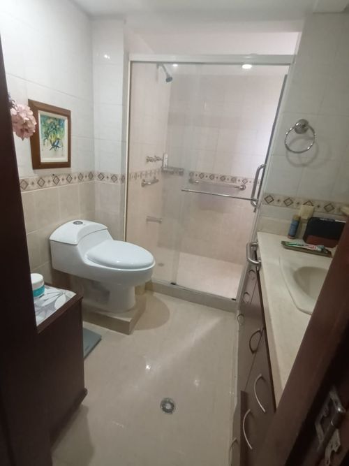 Apartamento de 4 alcobas en venta en Jardin, Bucaramanga, 240 m² · foto 11 de 24