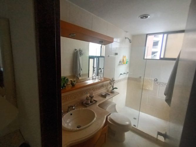 Apartamento de 4 alcobas en venta en Jardin, Bucaramanga, 240 m² · foto 22 de 24