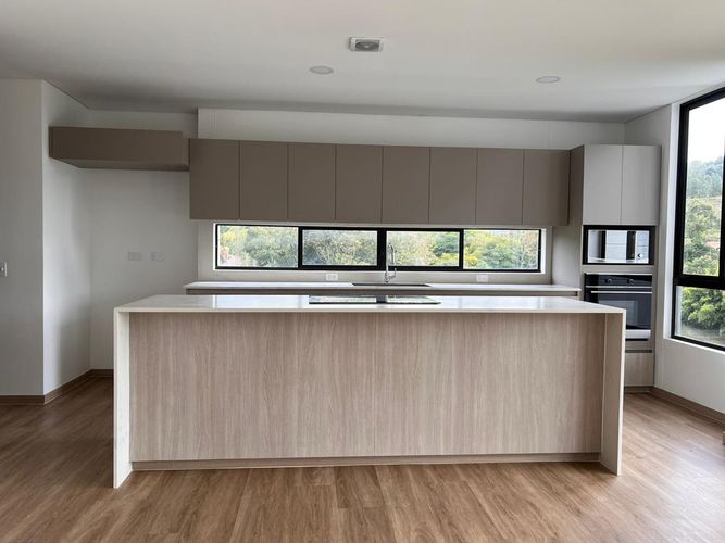 Apartamento de 2 alcobas en venta en El Porvenir, Rionegro, 107 m² · foto 4 de 13