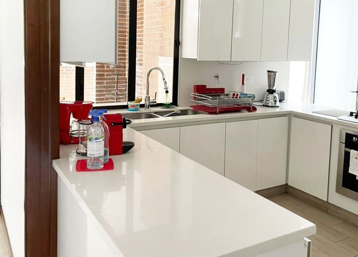 Apartamento de 3 alcobas en arriendo en El Diamante 2, Medellín, 274 m² · foto 6 de 18