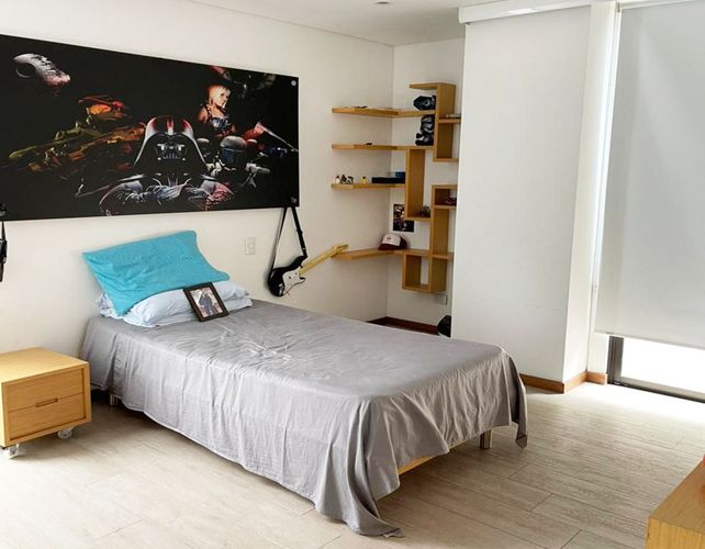 Apartamento de 3 alcobas en arriendo en El Diamante 2, Medellín, 274 m² · foto 9 de 18